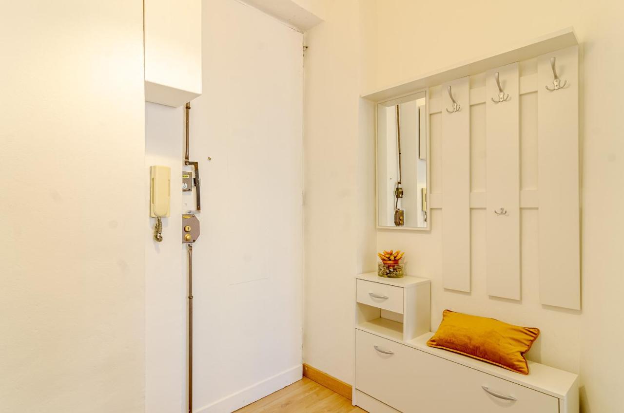 Cenisia District : Bright Sunflower Mini Flat Torino Eksteriør bilde